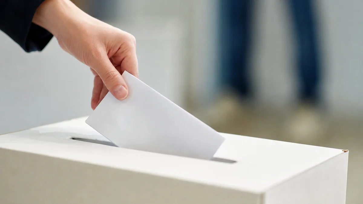 Dwa projekty drogowe i cztery wydarzenia wygrały budżet powiatu