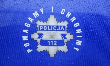 Bydgoscy policjanci pomogli lokatorom w ewakuacji podczas pożaru - Wiadomości KMP w Bydgoszczy