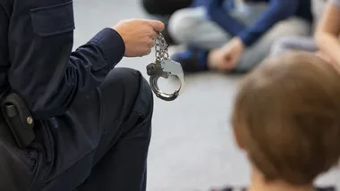 Policjantka rozpoczęła cykl spotkań o bezpieczeństwie dzieci w Bydgoszczy