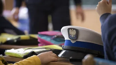 Cyberprzemoc i odpowiedzialność karna. Policjanci spotkali się z licealistami