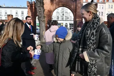 Grafika promocyjna wydarzenia Kwesty na bydgoskich nekropoliach