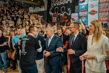 Grafika promocyjna wydarzenia Uhonorowanie Grzegorza Skiby przez Astorię