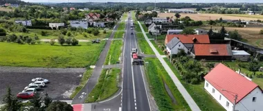 Bezpieczniej przy drogach krajowych. Powstają chodniki i ścieżki
