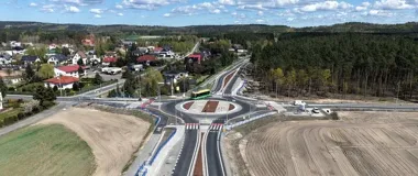 Nowe rondo na DK55 już działa. Przy szkole w Mokrem ma być bezpieczniej