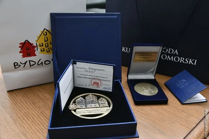 Medal i zastrzeżony numer 10. Grzegorz Skiba uhonorowany w Bydgoszczy