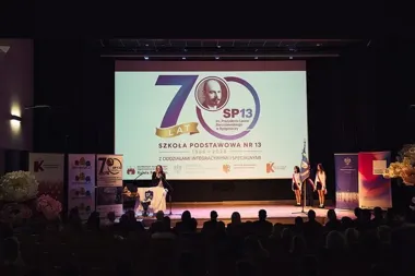 70 lat szkoły przy Słonecznej. Trzynastka z Medalem Prezydenta Bydgoszczy