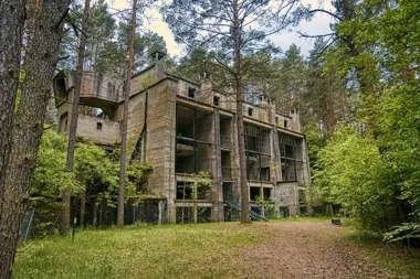 Piętnaście lat historii pod ziemią. Exploseum pokazuje dawną fabrykę