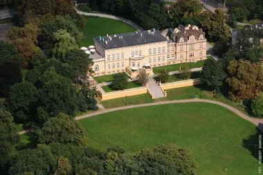 Emcek rozpisuje kwiecień od rocka po animację i literackie spotkania