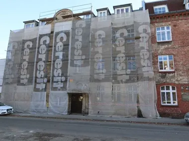 Szwederowo odzyskuje blask – remont kamienicy przy ul. Nowodworskiej 40