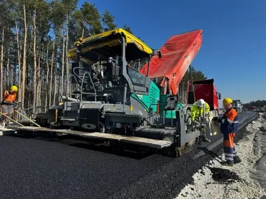 S10 nabiera tempa po zimie i odsłania kolejną rundę ofert
