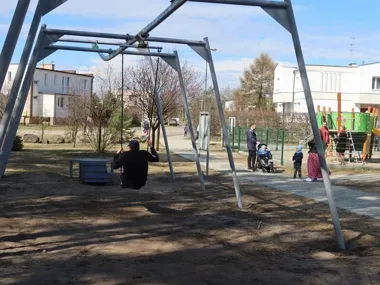 Tyrolka na Piaskach już działa i zamyka kolejną zmianę na placu