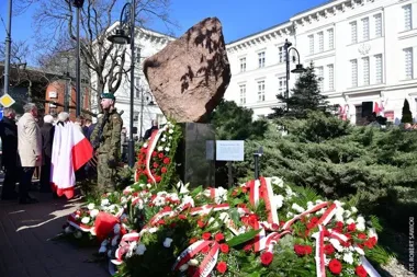 Bydgoszcz pamięta Marzec ’81 – uroczystości przy Urzędzie Wojewódzkim i wystawy pamięci