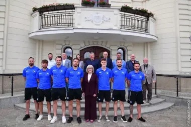 Zawisza wraca na wyższy poziom. W ratuszu padły gratulacje po awansie