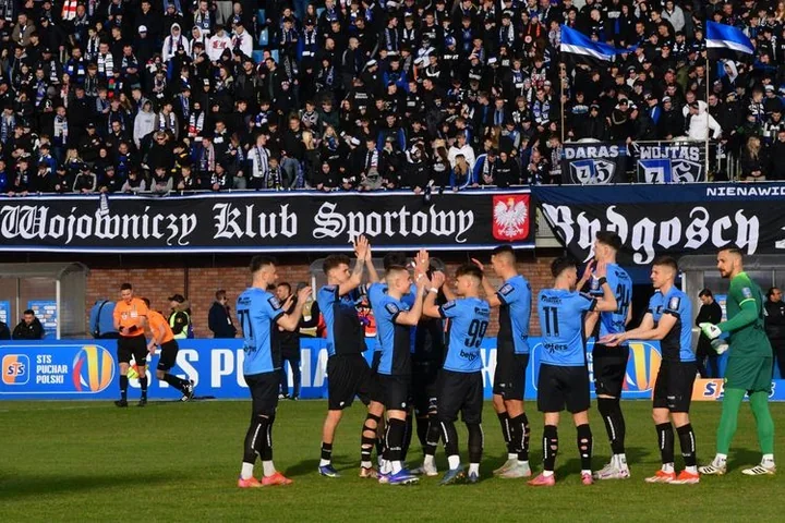 Zawisza wraca do II ligi. Awans padł po nerwowej końcówce