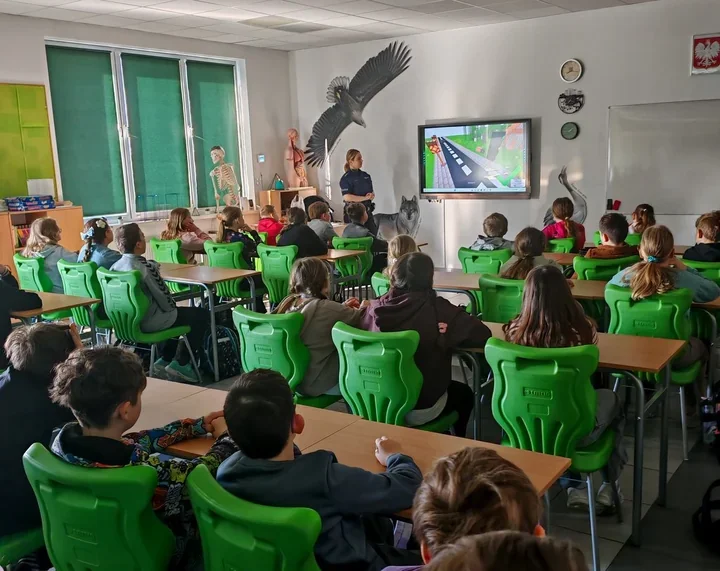 Przed kartą rowerową w Dobrczu padły ostrzeżenia o hulajnogach i kaskach