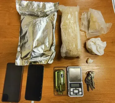 Ponad kilogram narkotyków w piwnicy i mieszkaniu. 24-latek z Bydgoszczy aresztowany