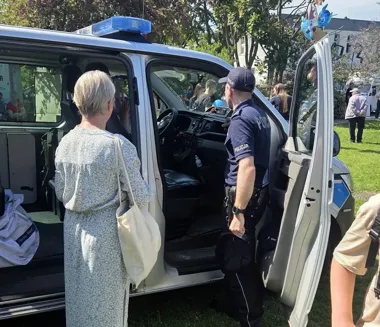 Dzieci na Wyżynach w radiowozie i przy sygnałach - policja postawiła na edukację