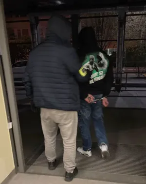 Wracał autem do domu i wpadł z narkotykami w bydgoskim Śródmieściu