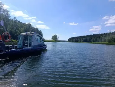 Policyjni wodniacy ruszyli na Brdę - od dziś sprawdzają każdy błąd nad wodą