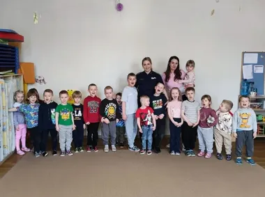 Przedszkolaki z Koronowa poznały numer, który może uratować życie