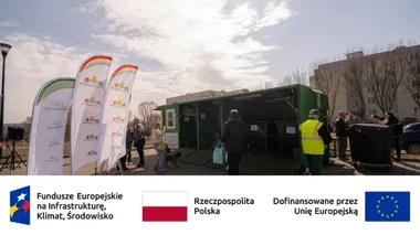 Tekstylia zapełniają mobilne PSZOK i potwierdzają ich sens
